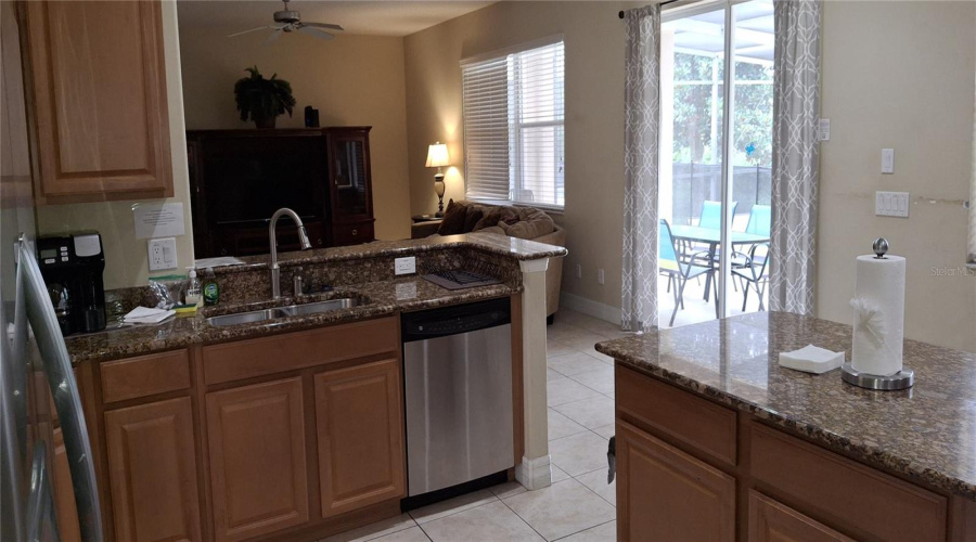 DAVENPORT, Florida 33896, 5 Bedrooms Bedrooms, ,4 BathroomsBathrooms,Residential,For Sale,SUFFOLK,MFRO6318750