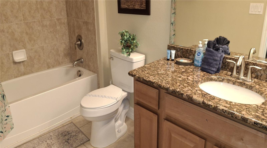 DAVENPORT, Florida 33896, 5 Bedrooms Bedrooms, ,4 BathroomsBathrooms,Residential,For Sale,SUFFOLK,MFRO6318750