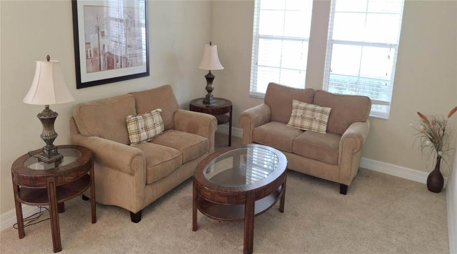 DAVENPORT, Florida 33896, 5 Bedrooms Bedrooms, ,4 BathroomsBathrooms,Residential,For Sale,SUFFOLK,MFRO6318750