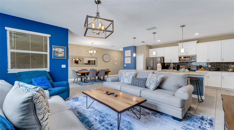 DAVENPORT, Florida 33896, 4 Bedrooms Bedrooms, ,3 BathroomsBathrooms,Residential,For Sale,OCEAN COURSE,MFRO6314980
