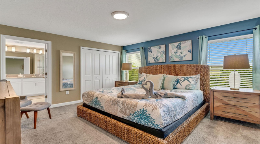 DAVENPORT, Florida 33896, 4 Bedrooms Bedrooms, ,3 BathroomsBathrooms,Residential,For Sale,OCEAN COURSE,MFRO6314980