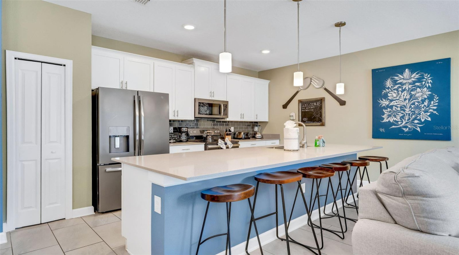 DAVENPORT, Florida 33896, 4 Bedrooms Bedrooms, ,3 BathroomsBathrooms,Residential,For Sale,OCEAN COURSE,MFRO6314980