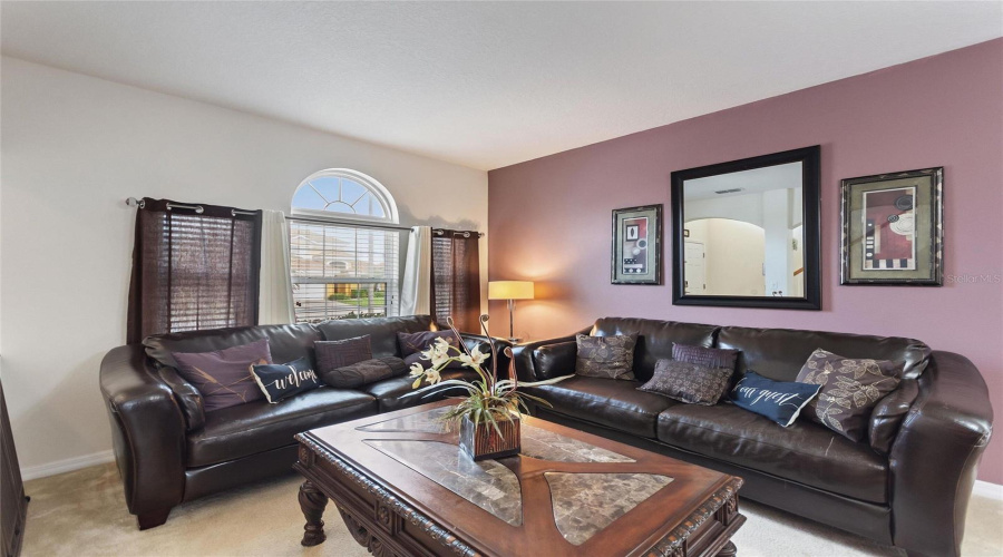 DAVENPORT, Florida 33837, 5 Bedrooms Bedrooms, ,4 BathroomsBathrooms,Residential,For Sale,MIRO,0,MFRO6319184