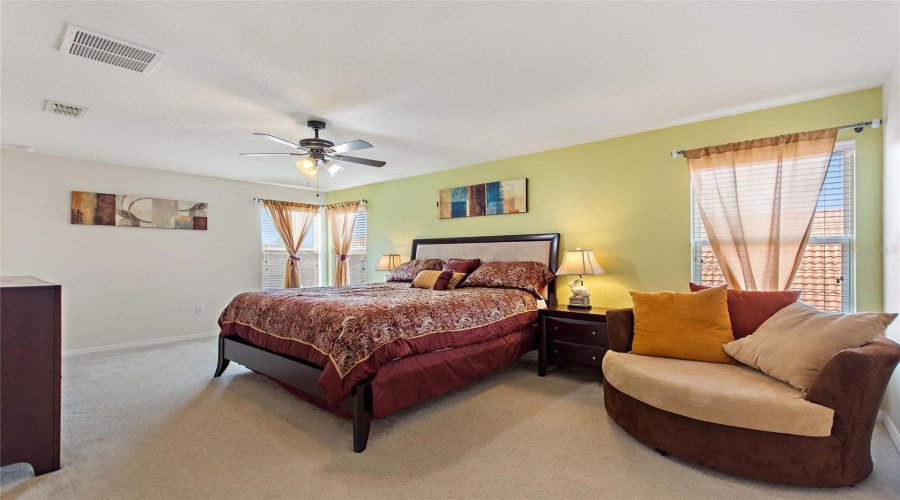 DAVENPORT, Florida 33837, 5 Bedrooms Bedrooms, ,4 BathroomsBathrooms,Residential,For Sale,MIRO,0,MFRO6319184
