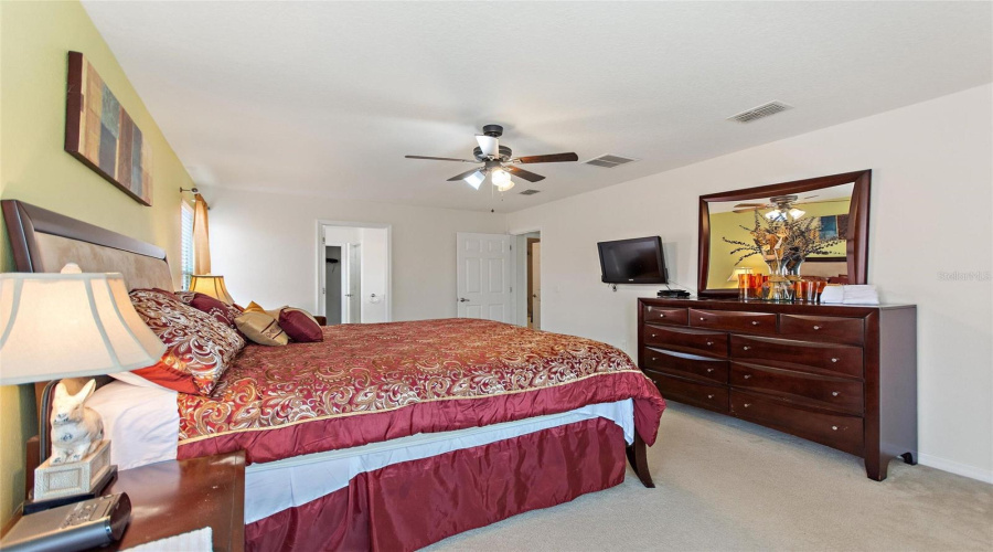 DAVENPORT, Florida 33837, 5 Bedrooms Bedrooms, ,4 BathroomsBathrooms,Residential,For Sale,MIRO,0,MFRO6319184