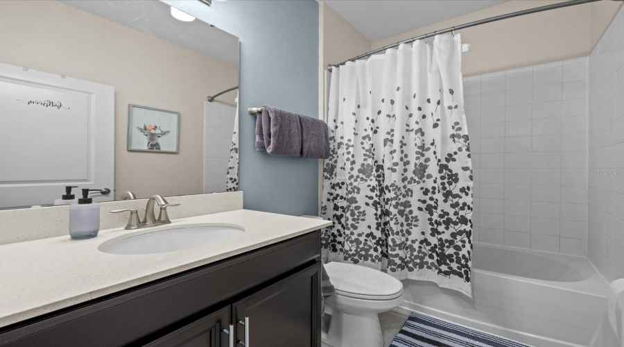 Downstairs full bathroom