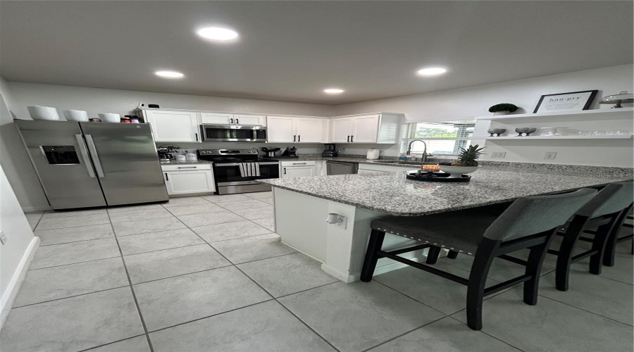 DAVENPORT, Florida 33837, 4 Bedrooms Bedrooms, ,2 BathroomsBathrooms,Residential,For Sale,FIDDLEWOOD,MFRS5129206