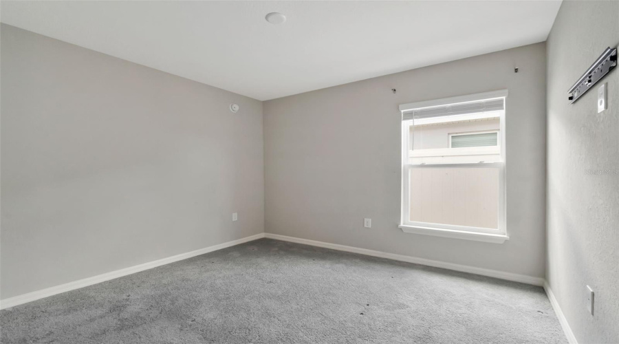 DAVENPORT, Florida 33837, 4 Bedrooms Bedrooms, ,2 BathroomsBathrooms,Residential,For Sale,MOUNTAIN FLOWER,MFRO6317754