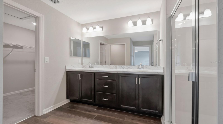 DAVENPORT, Florida 33837, 4 Bedrooms Bedrooms, ,2 BathroomsBathrooms,Residential,For Sale,MOUNTAIN FLOWER,MFRO6317754