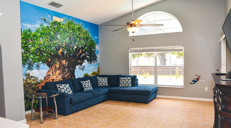 KISSIMMEE, Florida 34747, 4 Bedrooms Bedrooms, ,3 BathroomsBathrooms,Residential,For Sale,PLAYING OTTER,MFRS5129194