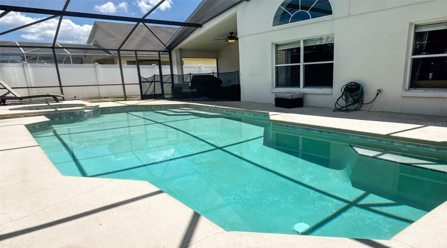 KISSIMMEE, Florida 34747, 4 Bedrooms Bedrooms, ,3 BathroomsBathrooms,Residential,For Sale,PLAYING OTTER,MFRS5129194
