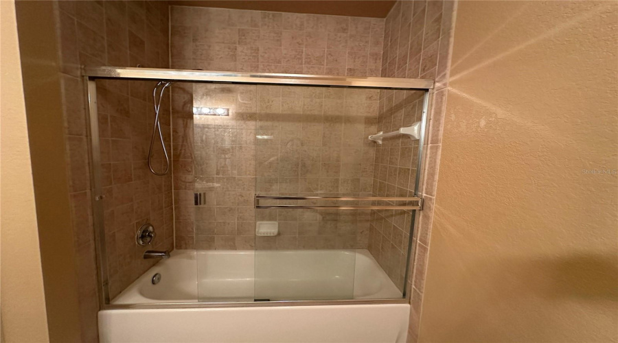 DAVENPORT, Florida 33896, 2 Bedrooms Bedrooms, ,2 BathroomsBathrooms,Residential,For Sale,TUSCAN,MFRO6319275
