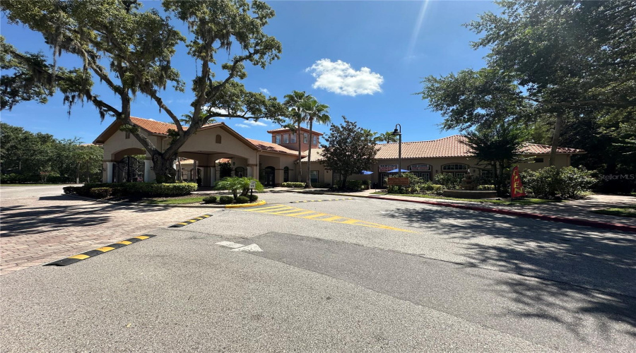 DAVENPORT, Florida 33896, 2 Bedrooms Bedrooms, ,2 BathroomsBathrooms,Residential,For Sale,TUSCAN,MFRO6319275