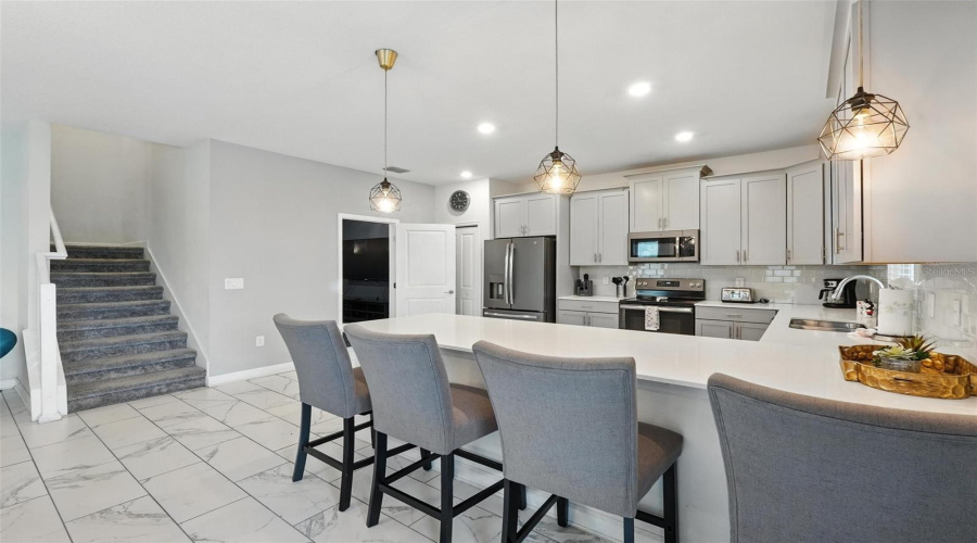 DAVENPORT, Florida 33896, 6 Bedrooms Bedrooms, ,6 BathroomsBathrooms,Residential,For Sale,OCEAN COURSE,0,MFRO6319216