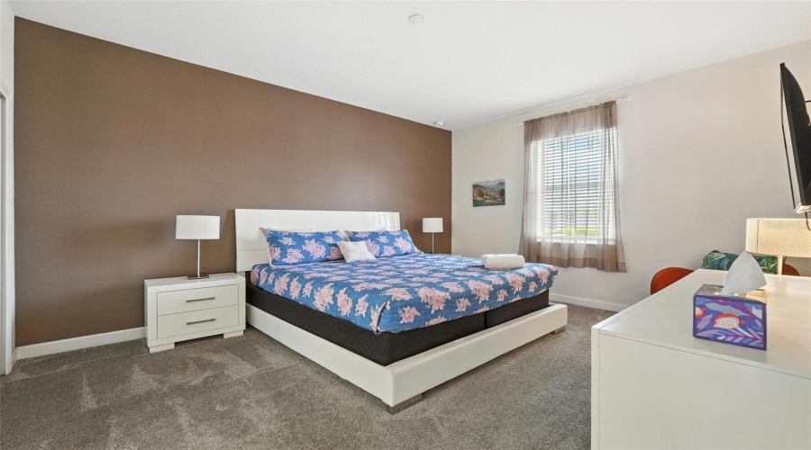 DAVENPORT, Florida 33896, 6 Bedrooms Bedrooms, ,6 BathroomsBathrooms,Residential,For Sale,OCEAN COURSE,0,MFRO6319216
