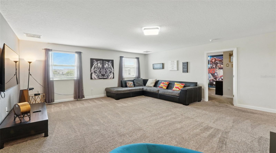 DAVENPORT, Florida 33896, 6 Bedrooms Bedrooms, ,6 BathroomsBathrooms,Residential,For Sale,OCEAN COURSE,0,MFRO6319216