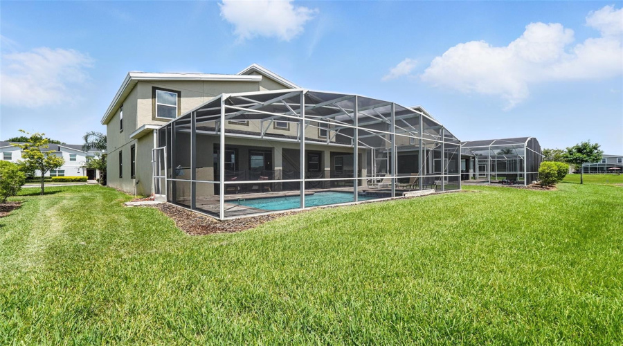 DAVENPORT, Florida 33896, 6 Bedrooms Bedrooms, ,6 BathroomsBathrooms,Residential,For Sale,OCEAN COURSE,0,MFRO6319216