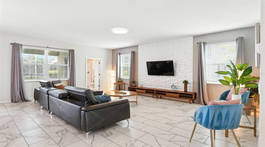 DAVENPORT, Florida 33896, 6 Bedrooms Bedrooms, ,6 BathroomsBathrooms,Residential,For Sale,OCEAN COURSE,0,MFRO6319216
