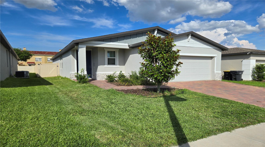 DAVENPORT, Florida 33897, 3 Bedrooms Bedrooms, ,2 BathroomsBathrooms,Residential,For Sale,MARBELLA,MFRS5129248