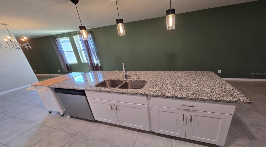 DAVENPORT, Florida 33897, 3 Bedrooms Bedrooms, ,2 BathroomsBathrooms,Residential,For Sale,MARBELLA,MFRS5129248