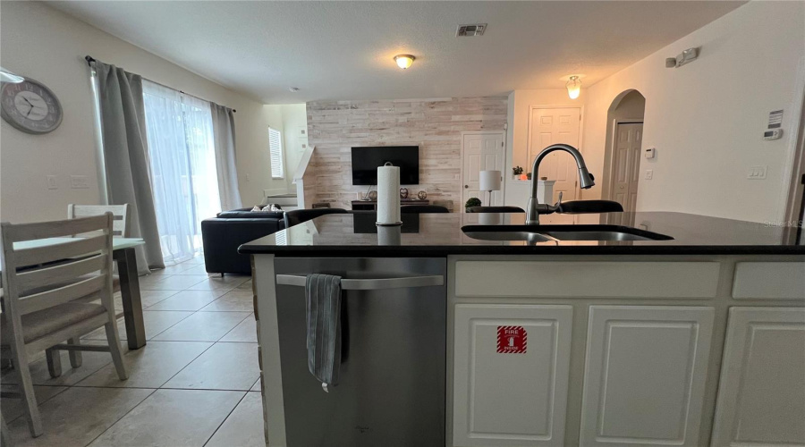 KISSIMMEE, Florida 34746, 4 Bedrooms Bedrooms, ,3 BathroomsBathrooms,Residential,For Sale,LAS FUENTES,MFRO6316203