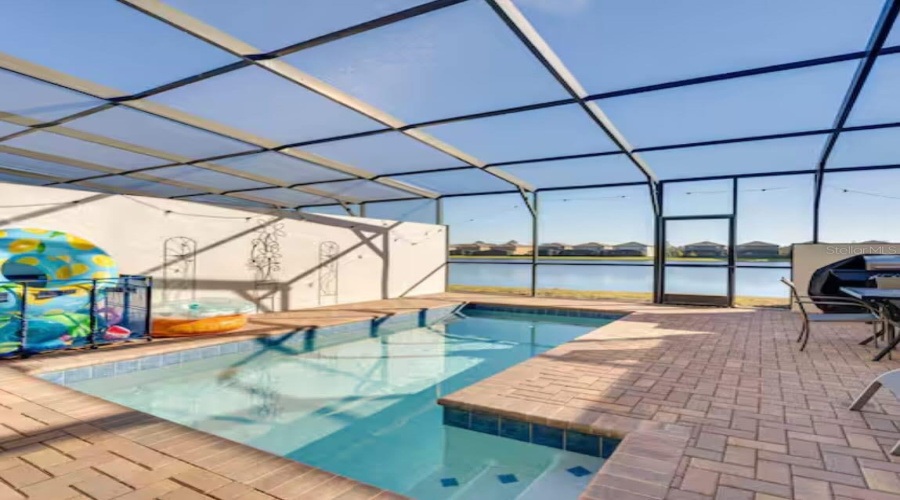 KISSIMMEE, Florida 34747, 4 Bedrooms Bedrooms, ,3 BathroomsBathrooms,Residential,For Sale,GENEVE,MFRC7511319