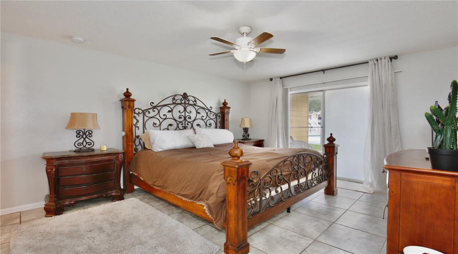 KISSIMMEE, Florida 34747, 3 Bedrooms Bedrooms, ,2 BathroomsBathrooms,Residential,For Sale,KNIGHTSBRIDGE,MFRO6319115