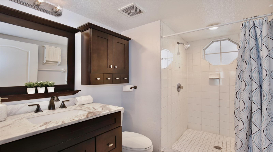 KISSIMMEE, Florida 34747, 3 Bedrooms Bedrooms, ,2 BathroomsBathrooms,Residential,For Sale,KNIGHTSBRIDGE,MFRO6319115