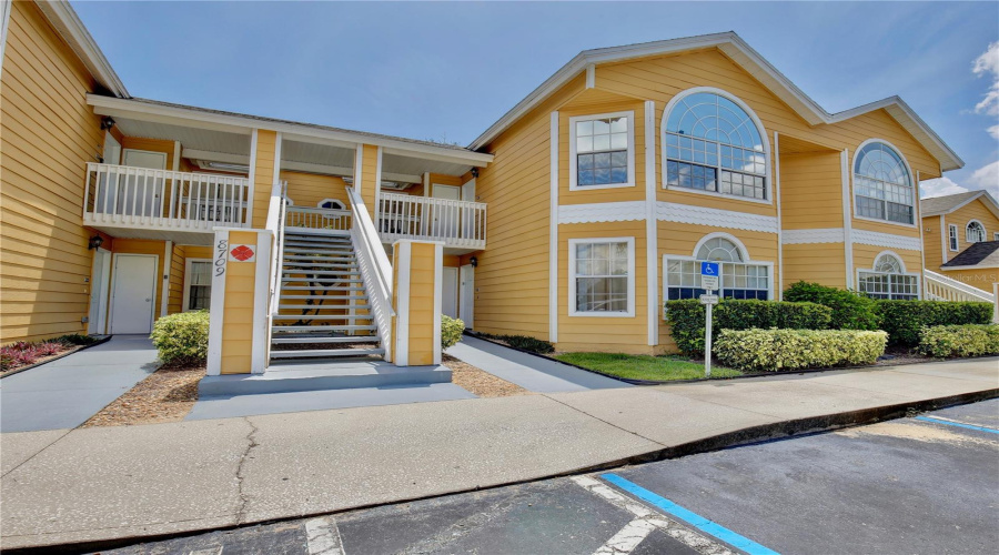 KISSIMMEE, Florida 34747, 3 Bedrooms Bedrooms, ,2 BathroomsBathrooms,Residential,For Sale,KNIGHTSBRIDGE,MFRO6319115