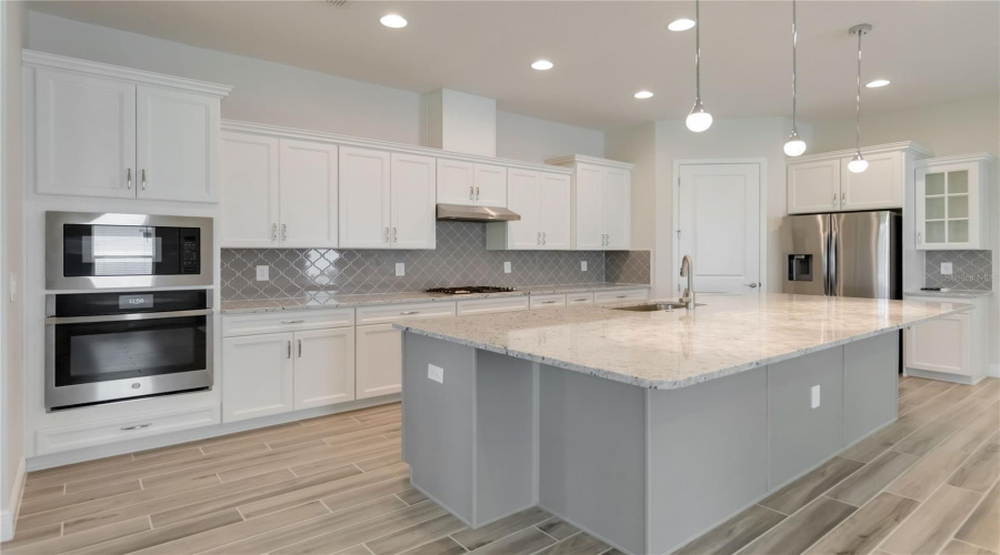 KISSIMMEE, Florida 34747, 3 Bedrooms Bedrooms, ,2 BathroomsBathrooms,Residential,For Sale,LIMESTONE,MFRTB8396347