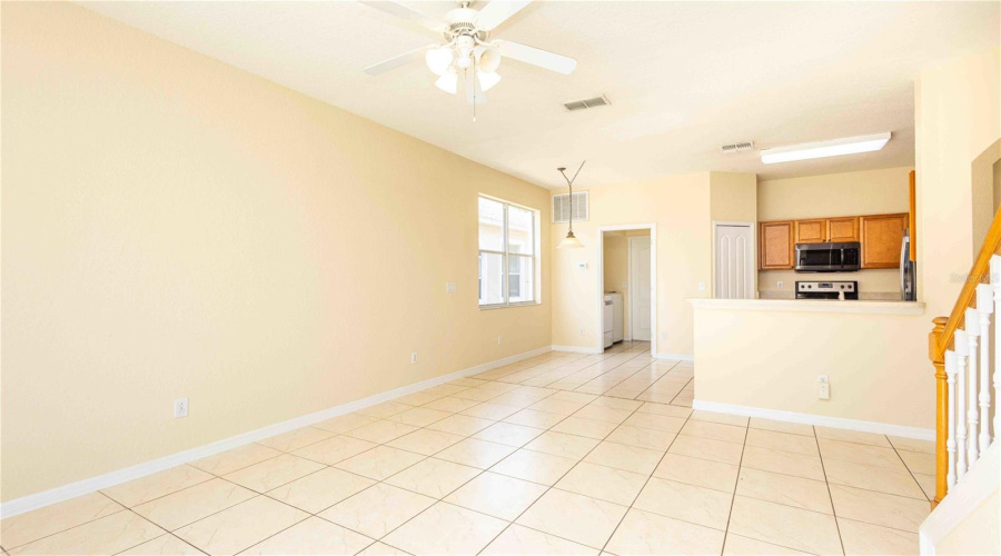 DAVENPORT, Florida 33897, 5 Bedrooms Bedrooms, ,3 BathroomsBathrooms,Residential,For Sale,BLACKHEATH,MFRO6300809