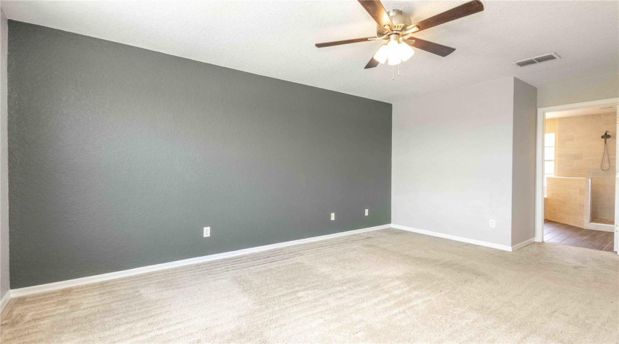 DAVENPORT, Florida 33897, 5 Bedrooms Bedrooms, ,3 BathroomsBathrooms,Residential,For Sale,BLACKHEATH,MFRO6300809