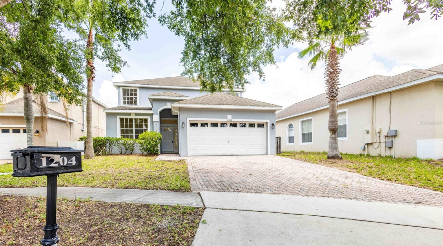 DAVENPORT, Florida 33897, 5 Bedrooms Bedrooms, ,3 BathroomsBathrooms,Residential,For Sale,BLACKHEATH,MFRO6300809