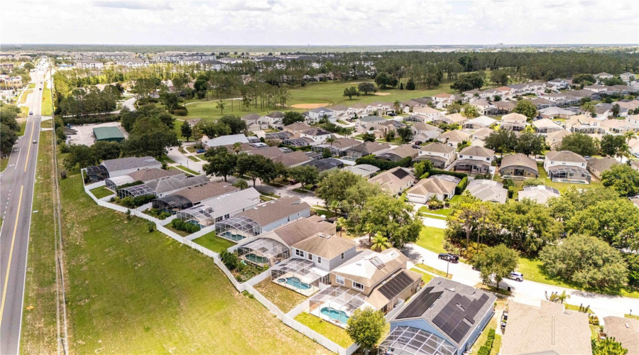 DAVENPORT, Florida 33897, 5 Bedrooms Bedrooms, ,3 BathroomsBathrooms,Residential,For Sale,BLACKHEATH,MFRO6300809