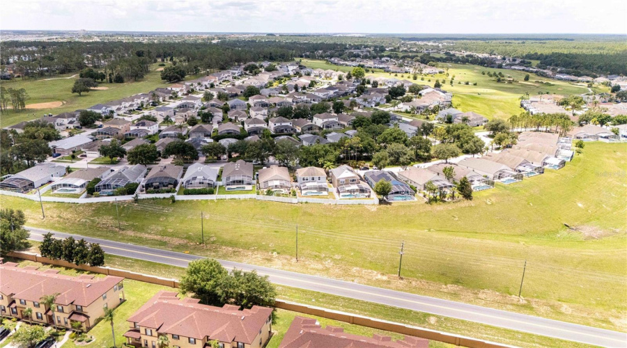 DAVENPORT, Florida 33897, 5 Bedrooms Bedrooms, ,3 BathroomsBathrooms,Residential,For Sale,BLACKHEATH,MFRO6300809