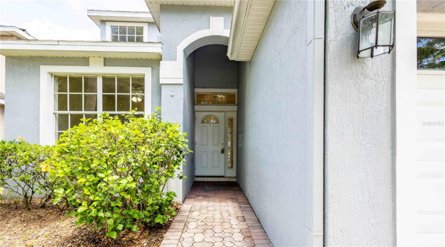 DAVENPORT, Florida 33897, 5 Bedrooms Bedrooms, ,3 BathroomsBathrooms,Residential,For Sale,BLACKHEATH,MFRO6300809
