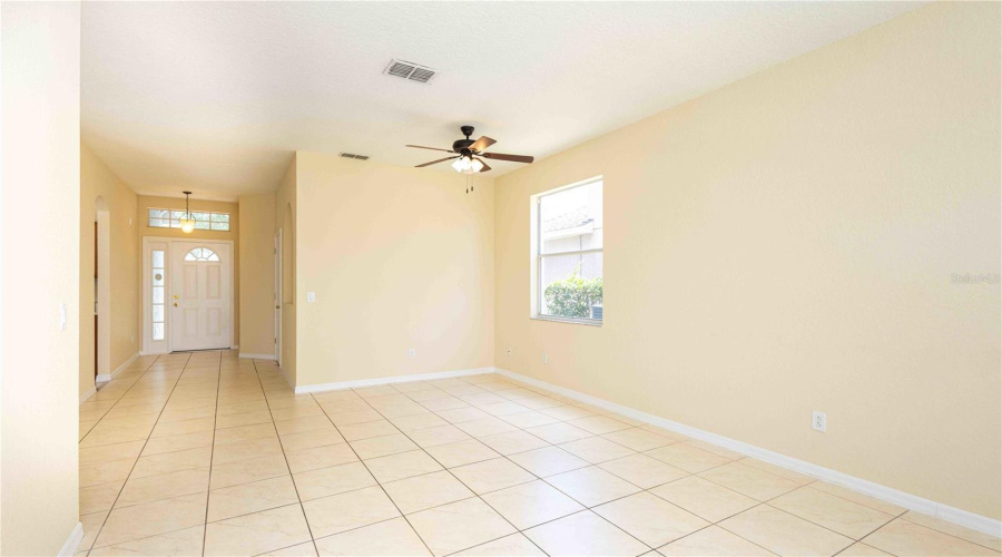 DAVENPORT, Florida 33897, 5 Bedrooms Bedrooms, ,3 BathroomsBathrooms,Residential,For Sale,BLACKHEATH,MFRO6300809