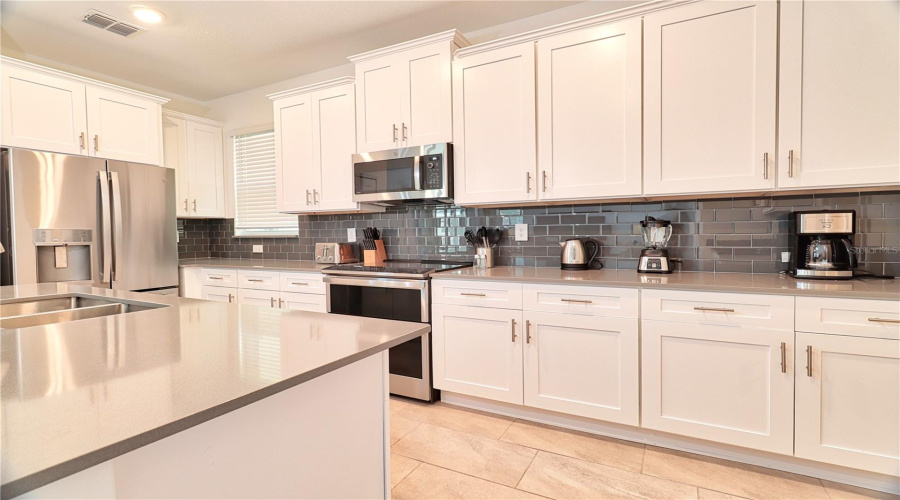 KISSIMMEE, Florida 34746, 5 Bedrooms Bedrooms, ,5 BathroomsBathrooms,Residential,For Sale,PETITION,0,MFRO6318882
