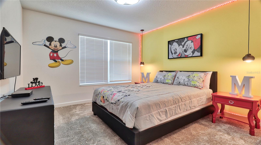 KISSIMMEE, Florida 34746, 5 Bedrooms Bedrooms, ,5 BathroomsBathrooms,Residential,For Sale,PETITION,0,MFRO6318882