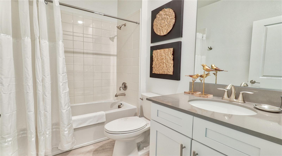 KISSIMMEE, Florida 34746, 5 Bedrooms Bedrooms, ,5 BathroomsBathrooms,Residential,For Sale,PETITION,0,MFRO6318882
