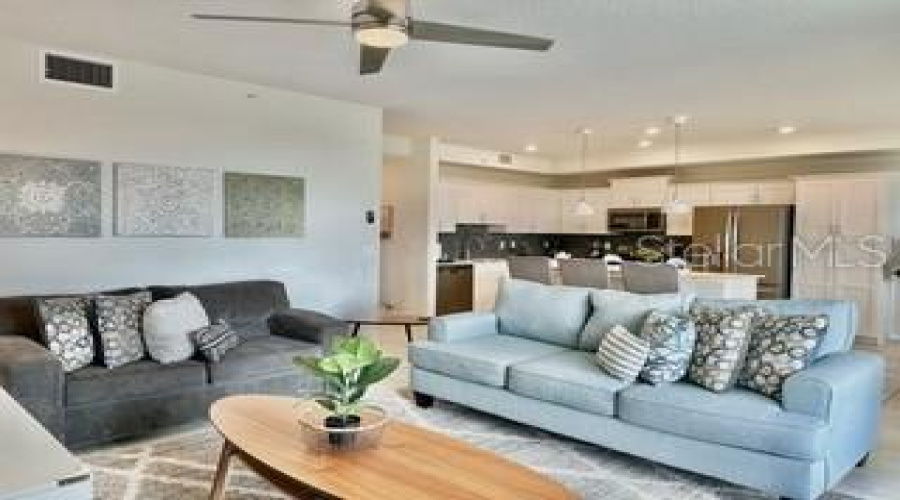 KISSIMMEE, Florida 34746, 2 Bedrooms Bedrooms, ,2 BathroomsBathrooms,Residential,For Sale,CLOCK TOWER,0,MFRTB8396509