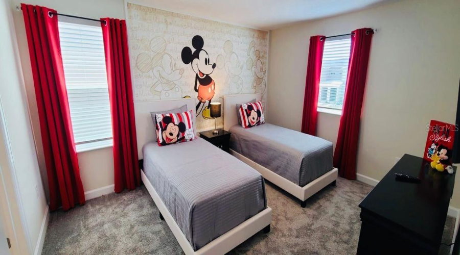 DAVENPORT, Florida 33896, 7 Bedrooms Bedrooms, ,5 BathroomsBathrooms,Residential,For Sale,CHALLENGE,0,MFRO6319610