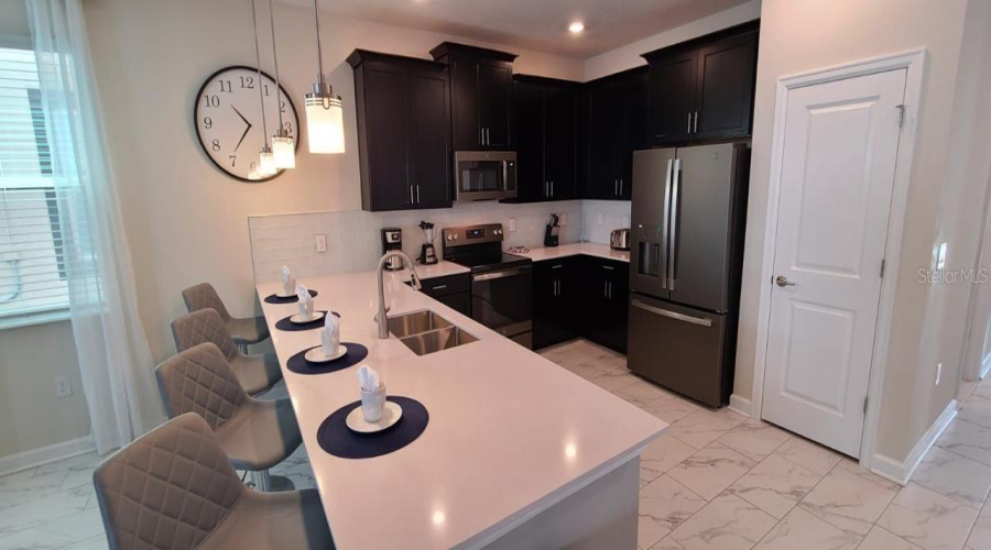 DAVENPORT, Florida 33896, 7 Bedrooms Bedrooms, ,5 BathroomsBathrooms,Residential,For Sale,CHALLENGE,0,MFRO6319610