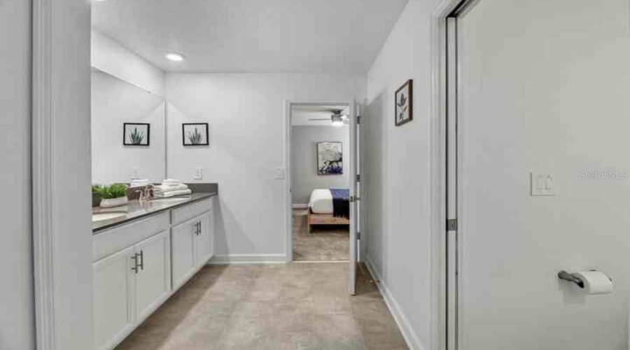 DAVENPORT, Florida 33896, 8 Bedrooms Bedrooms, ,5 BathroomsBathrooms,Residential,For Sale,SOMMERSET HILLS,MFRS5129299