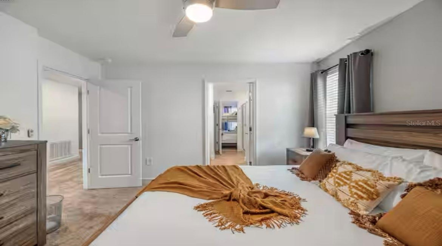 DAVENPORT, Florida 33896, 8 Bedrooms Bedrooms, ,5 BathroomsBathrooms,Residential,For Sale,SOMMERSET HILLS,MFRS5129299