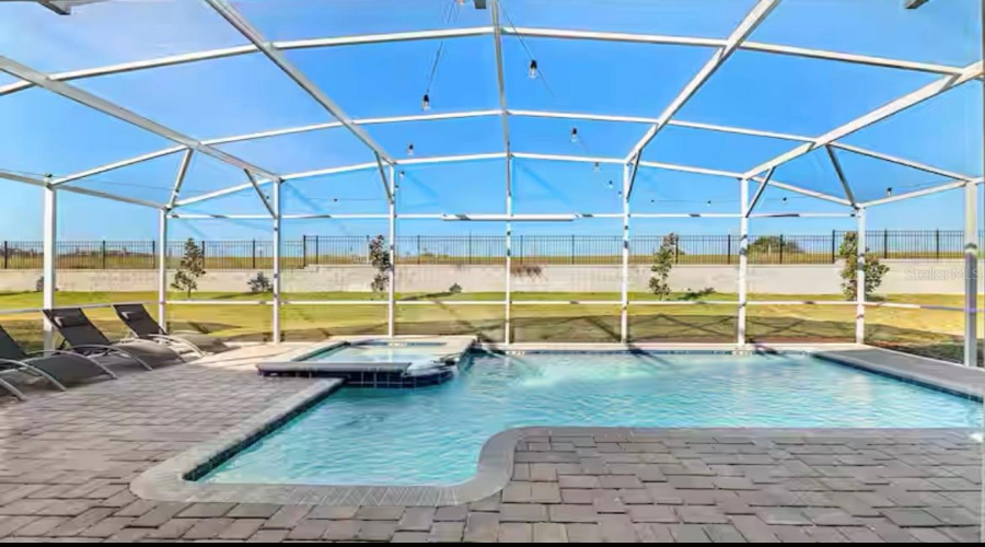 DAVENPORT, Florida 33896, 8 Bedrooms Bedrooms, ,5 BathroomsBathrooms,Residential,For Sale,SOMMERSET HILLS,MFRS5129299