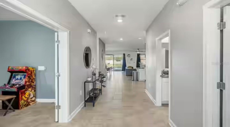 DAVENPORT, Florida 33896, 8 Bedrooms Bedrooms, ,5 BathroomsBathrooms,Residential,For Sale,SOMMERSET HILLS,MFRS5129299