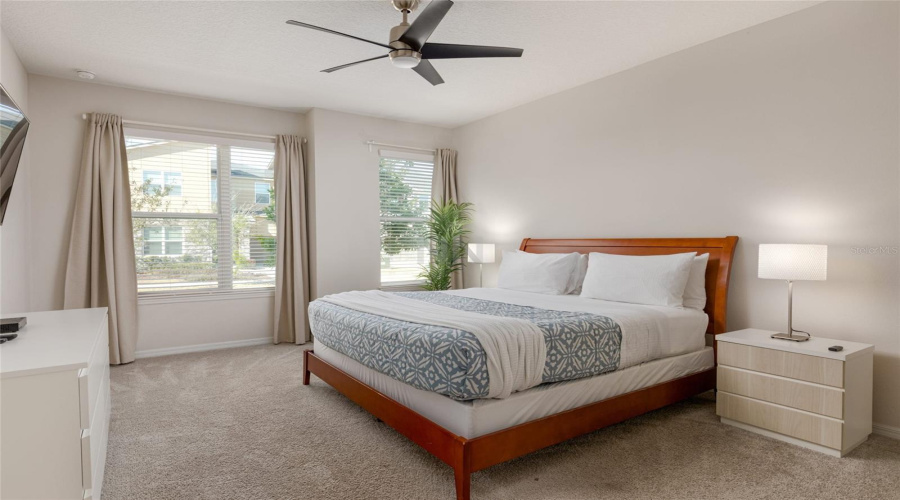 KISSIMMEE, Florida 34747, 5 Bedrooms Bedrooms, ,4 BathroomsBathrooms,Residential,For Sale,CARIBBEAN VIEW,0,MFRO6319663