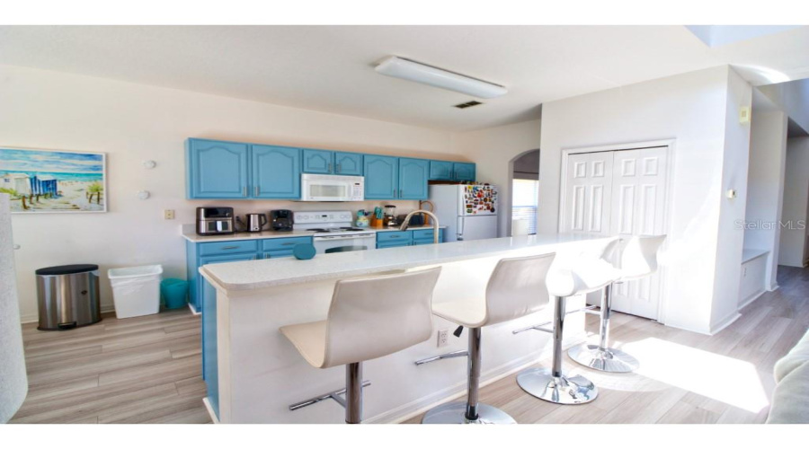 DAVENPORT, Florida 33897, 5 Bedrooms Bedrooms, ,4 BathroomsBathrooms,Residential,For Sale,BRIDGEWATER,0,MFRO6319825