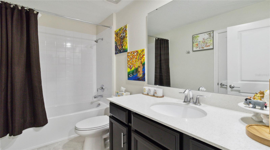 DAVENPORT, Florida 33896, 3 Bedrooms Bedrooms, ,2 BathroomsBathrooms,Residential,For Sale,FLUFFY LIE,0,MFRO6315991
